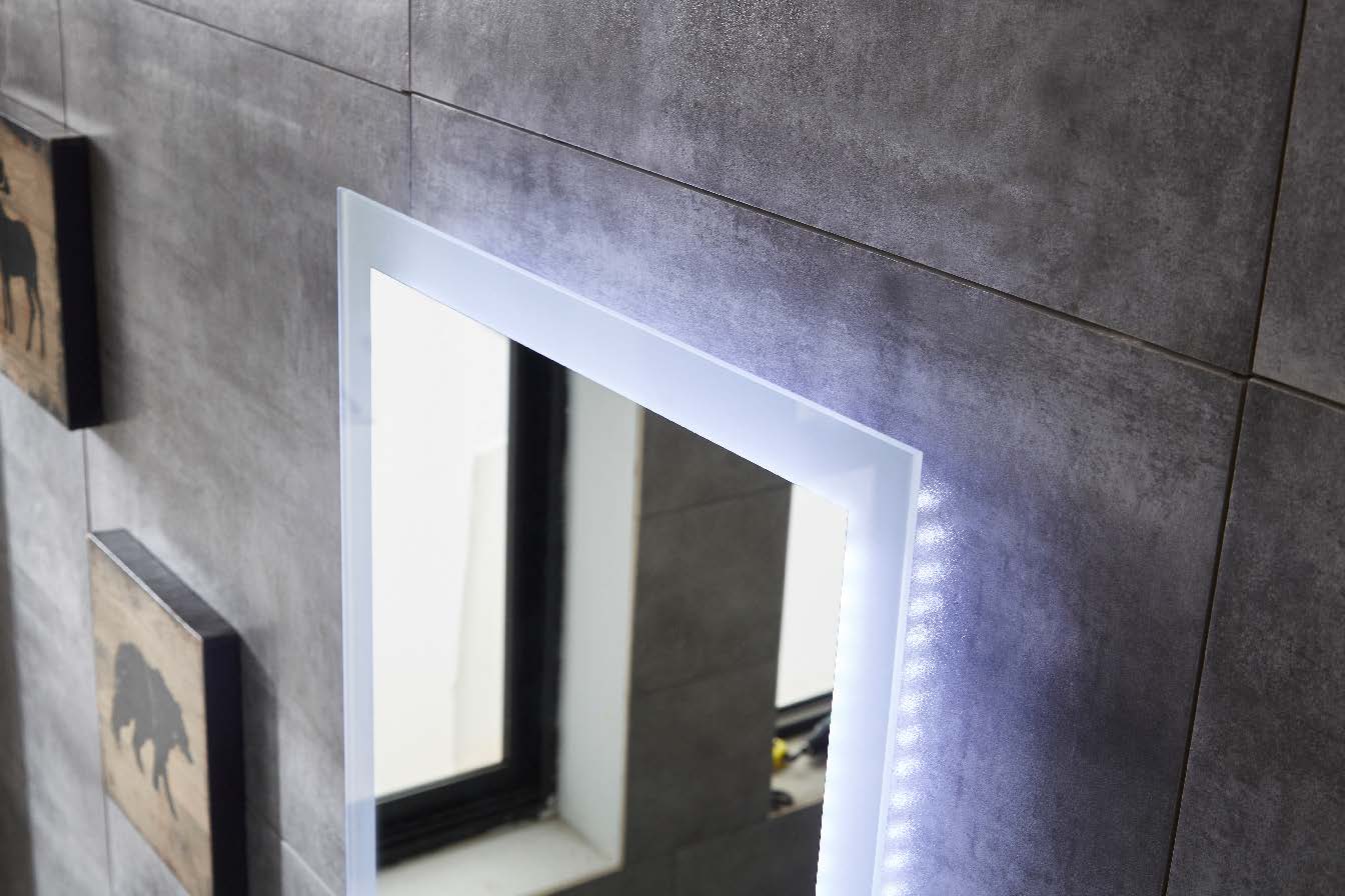 European Standard IP44 Bathroom Copper Free LED Mirror with Light Backlit Touch Sensor And Bluetooth